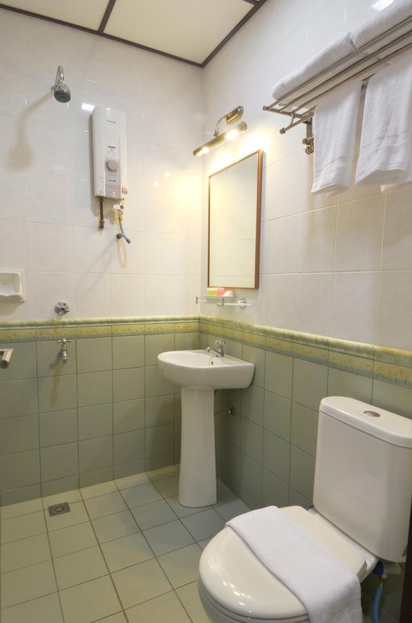 Hotel Kooler Inn Kota Kinabalu Dış mekan fotoğraf